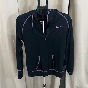 Nike Black and Purple Women's Hoodie